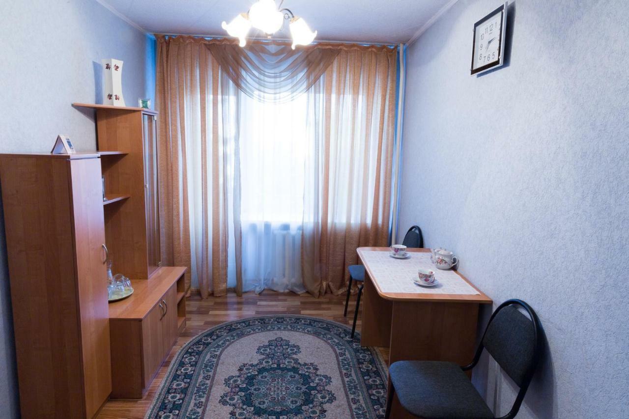 Tourist Hotel Ustʼ-Kamenogorsk Exterior foto